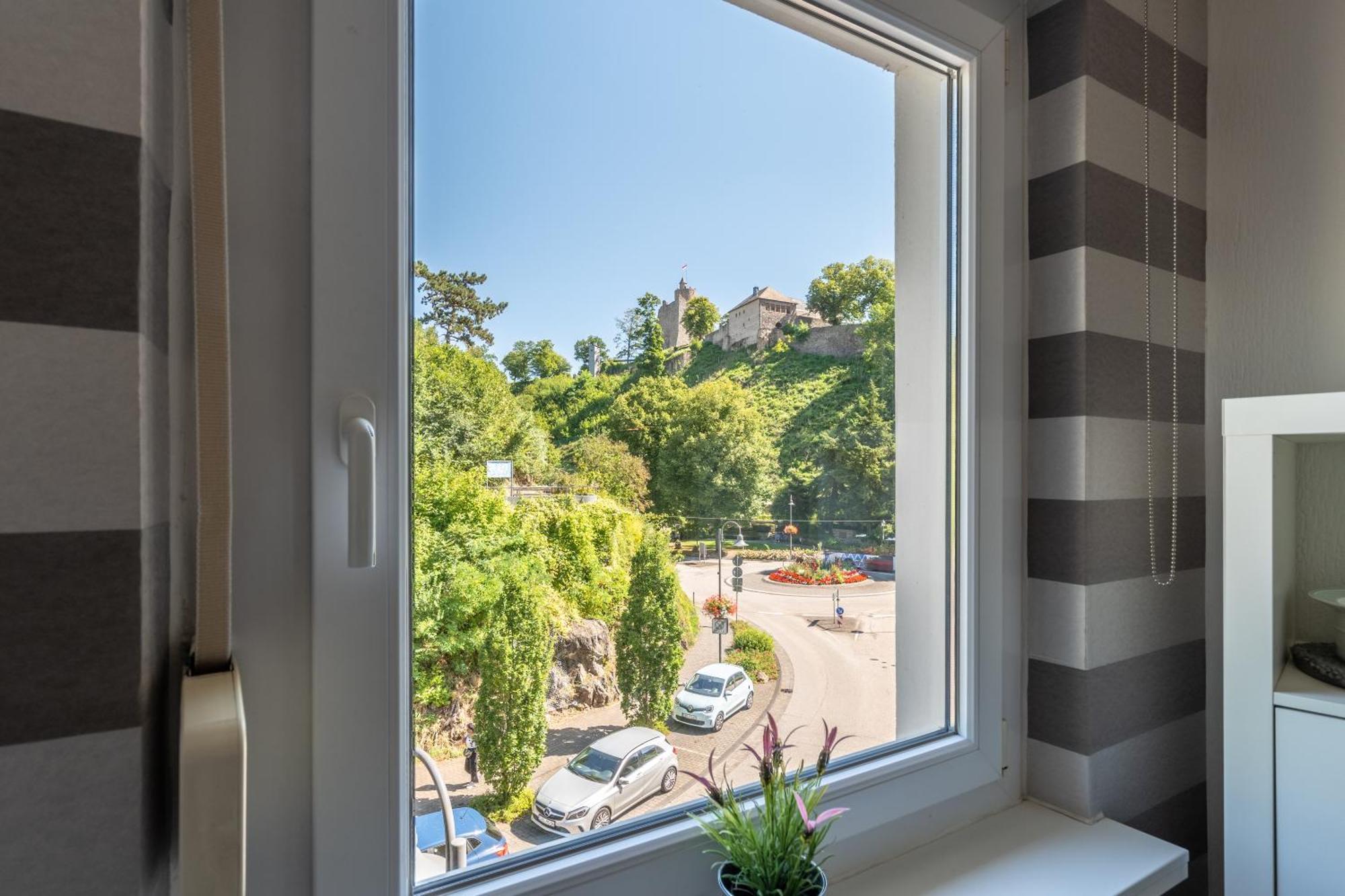 Ferienwohnung Bonnie Und Kleid ザールブルク エクステリア 写真